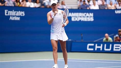 out of context iga swiatek|Swiatek storms past qualifier to reach third round.